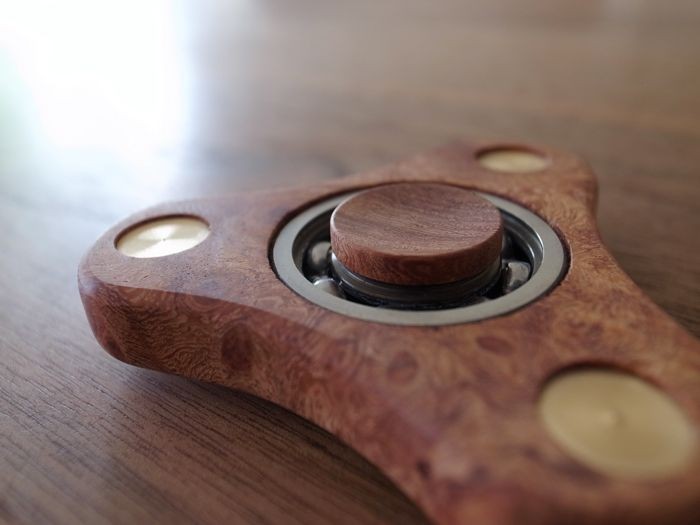 カリンのハンドスピナー