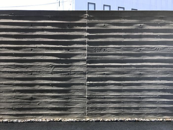 杉板型枠打放し